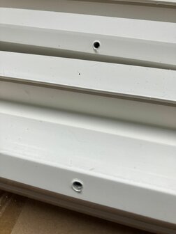 Werpkist 100x100x46 cm met Uitloopren - Gebruikssporen  en schade