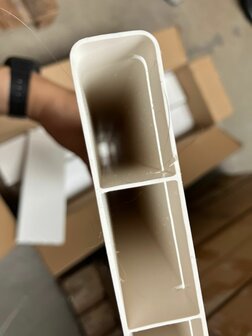 Werpkist 100x100x46 cm met Uitloopren - Gebruikssporen  en schade