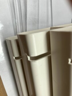 Werpkist 100x100x46 cm met Uitloopren - Gebruikssporen  en schade