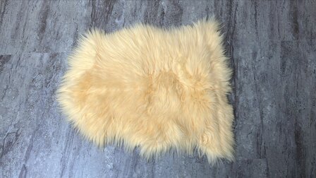 Schapenvacht 100% Echt &amp; Natuurlijk - Beige Lang Haar - 83 cm