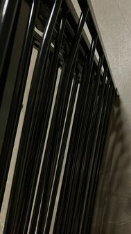 Puppyren - Playpen - Veiligheidshek - Openhaard Hek - Kachelhek - 325/75H cm - Verbogen spijlen