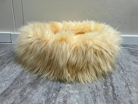 Schapenvacht 100% Echt &amp; Natuurlijk - Vanille 60-70 cm - Hondenmand Kattenmand