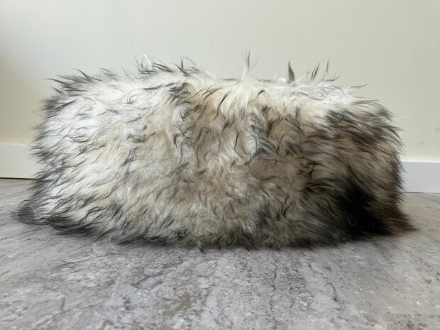 Schapenvacht 100% Echt & Natuurlijk - Zwart Wit 50-60 cm - Hondenmand Kattenmand