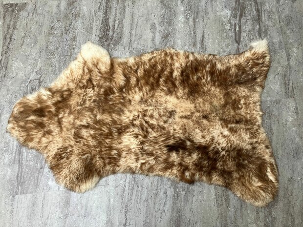 Schapenvacht 100% Echt & Natuurlijk - Crème Bruin Kort Haar - 115 cm