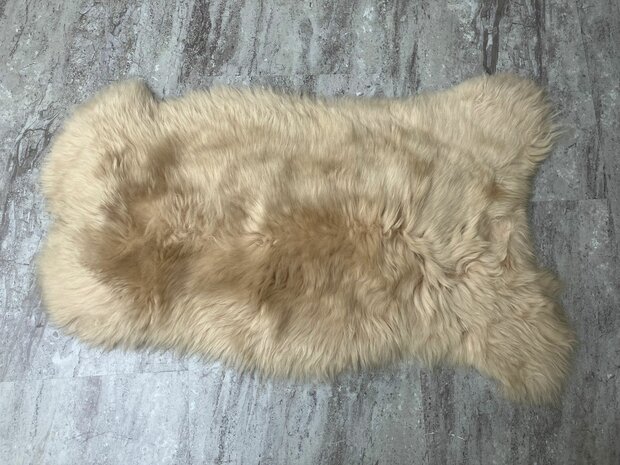 Schapenvacht 100% Echt & Natuurlijk - Lichtbruin Crème Middel lang Haar - 90 cm