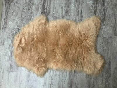 Schapenvacht 100% Echt & Natuurlijk - Lichtbruin Lang Haar - 90 cm