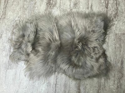 Schapenvacht 100% Echt & Natuurlijk - Grijs Lang Haar - 80 cm